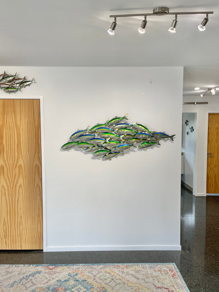 Kingi School “Ghost tint Green & Ghost tint Blue” on our D canvas